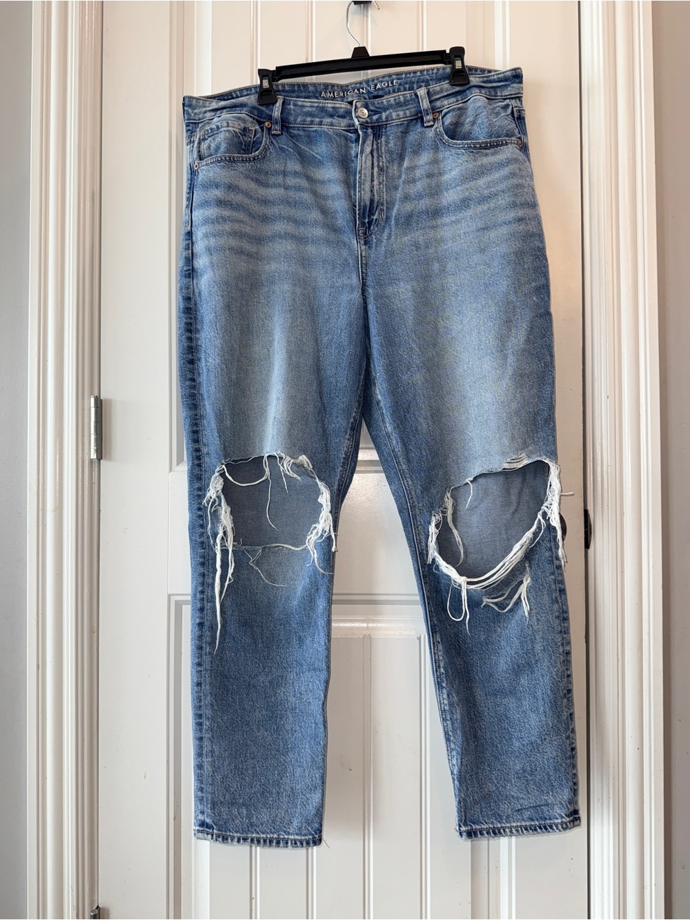American Eagle Light Blue Distressed Mom Jeans